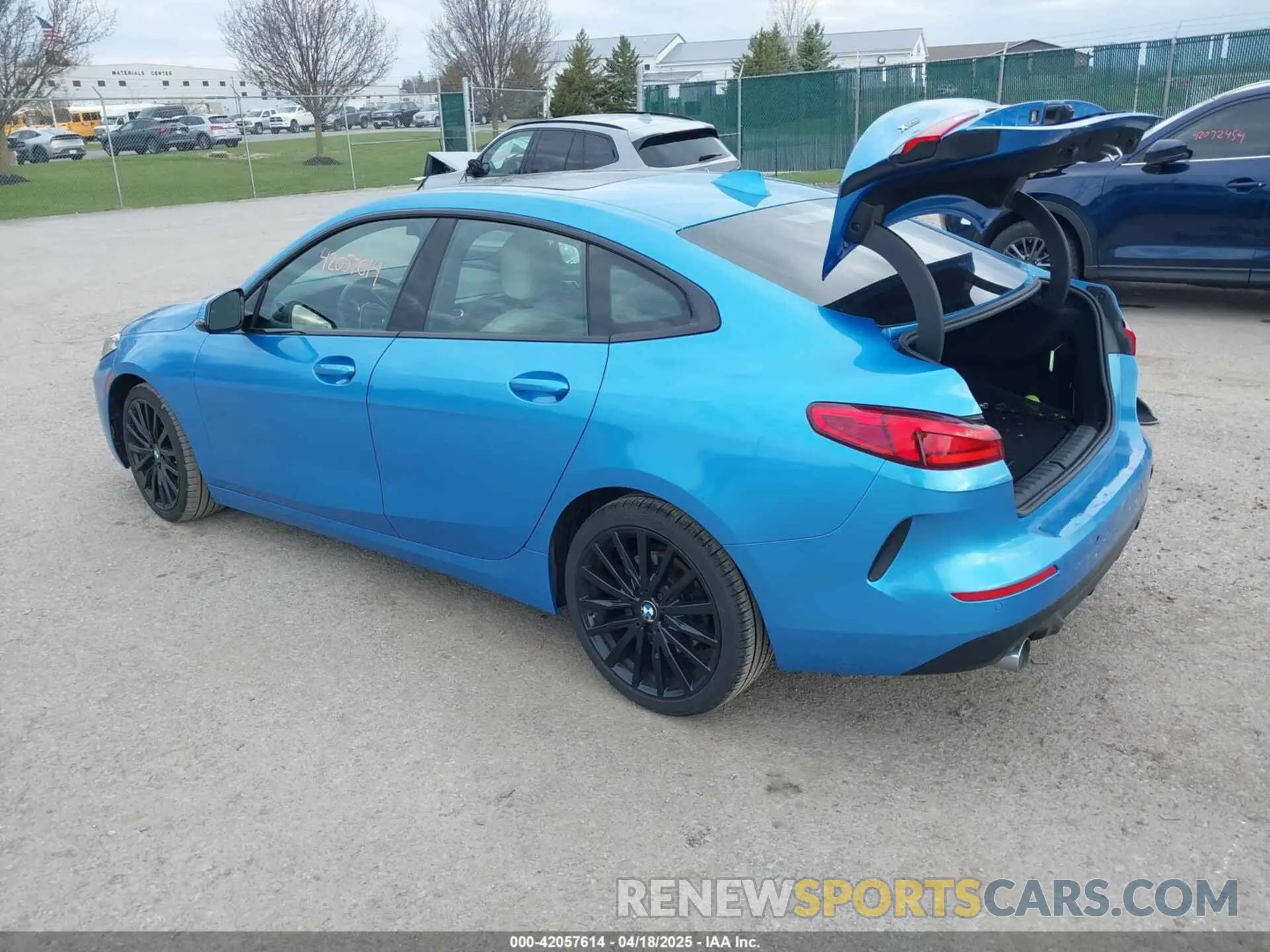 3 Фотография поврежденного автомобиля WBA73AK09M7G43369 BMW 228I GRAN COUPE 2021