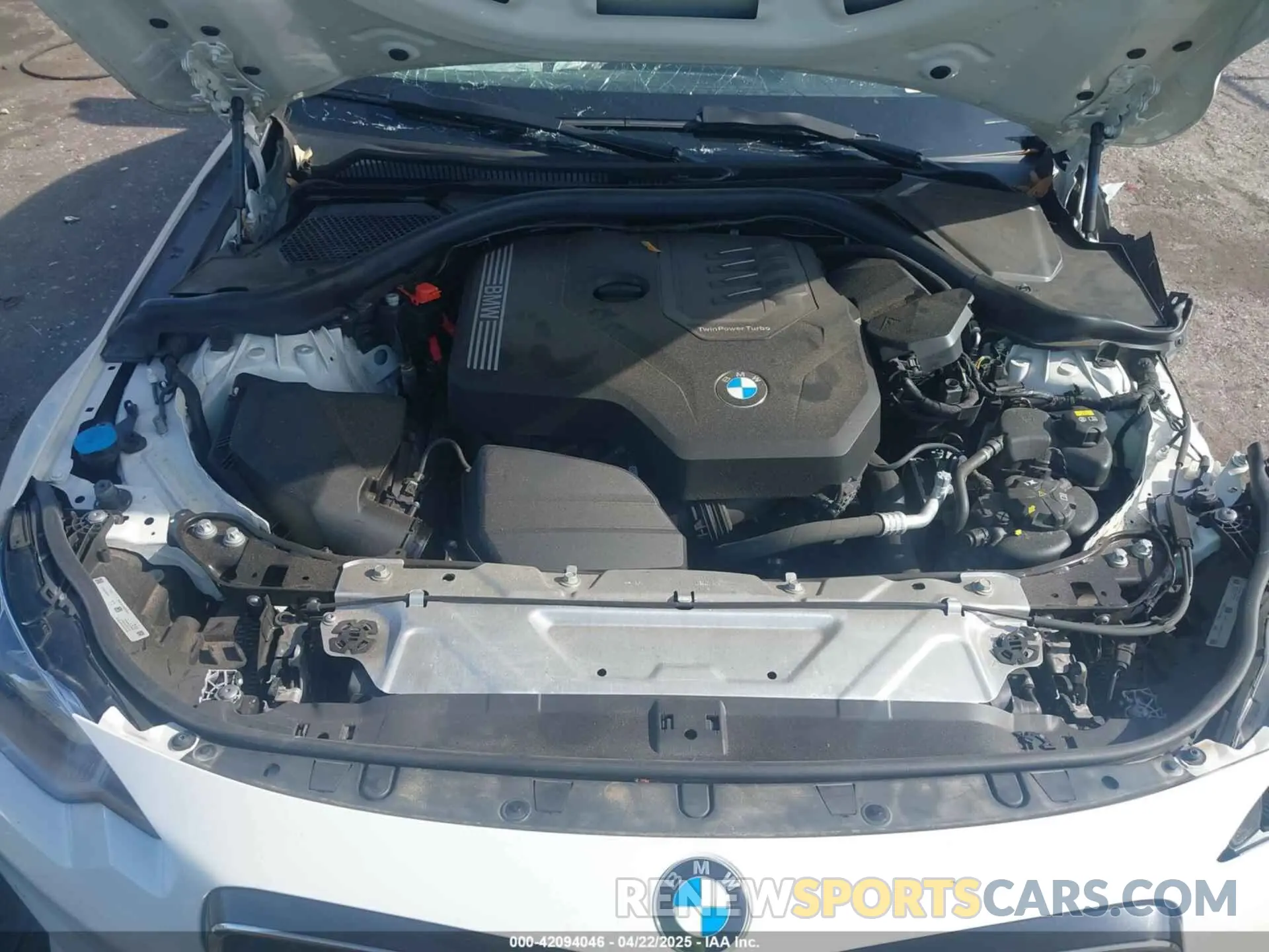10 Photograph of a damaged car 3MW23CM0XN8C48827 BMW 230 2022