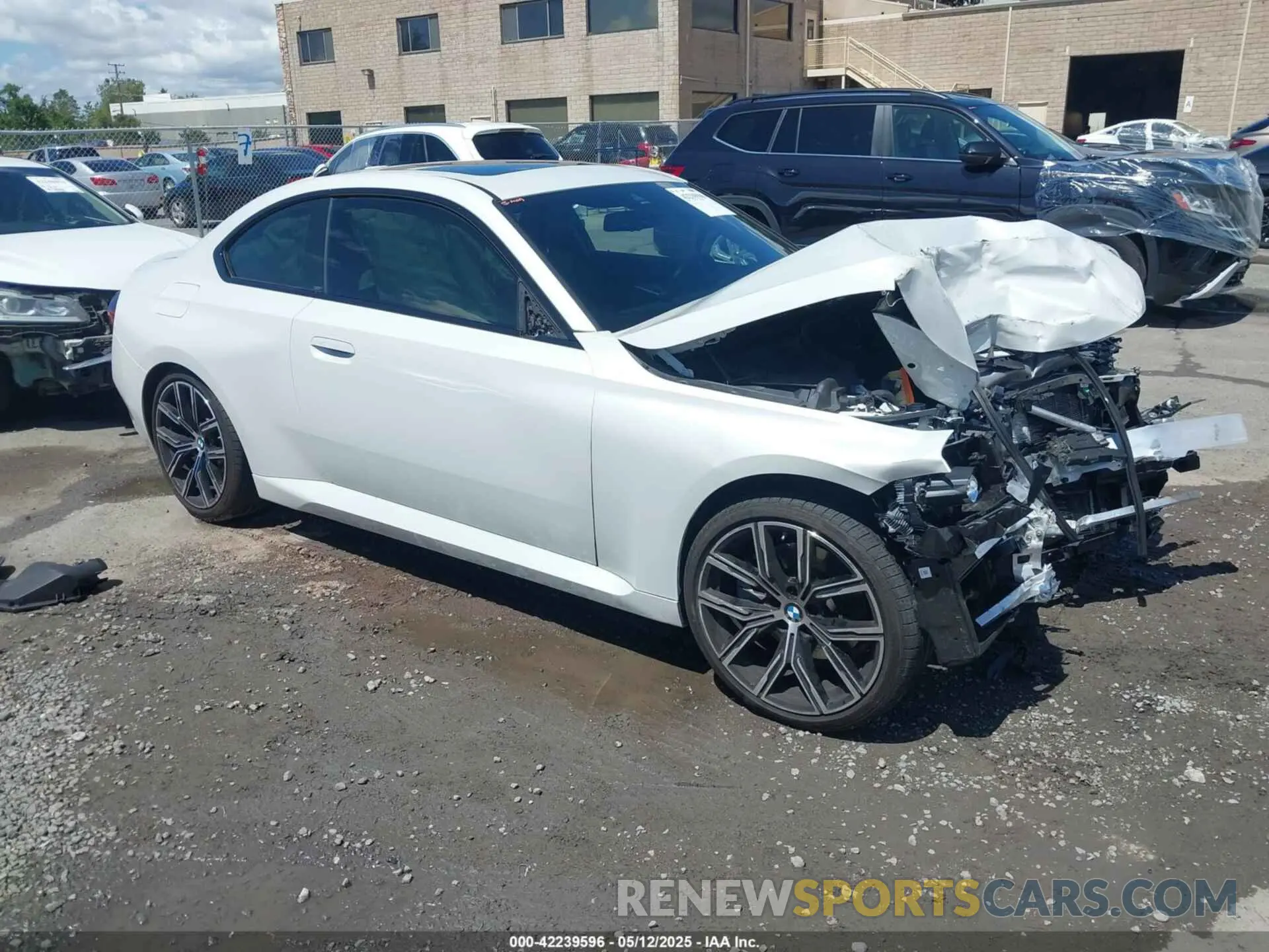 1 Фотография поврежденного автомобиля 3MW23CM01P8D46891 BMW 230 2023