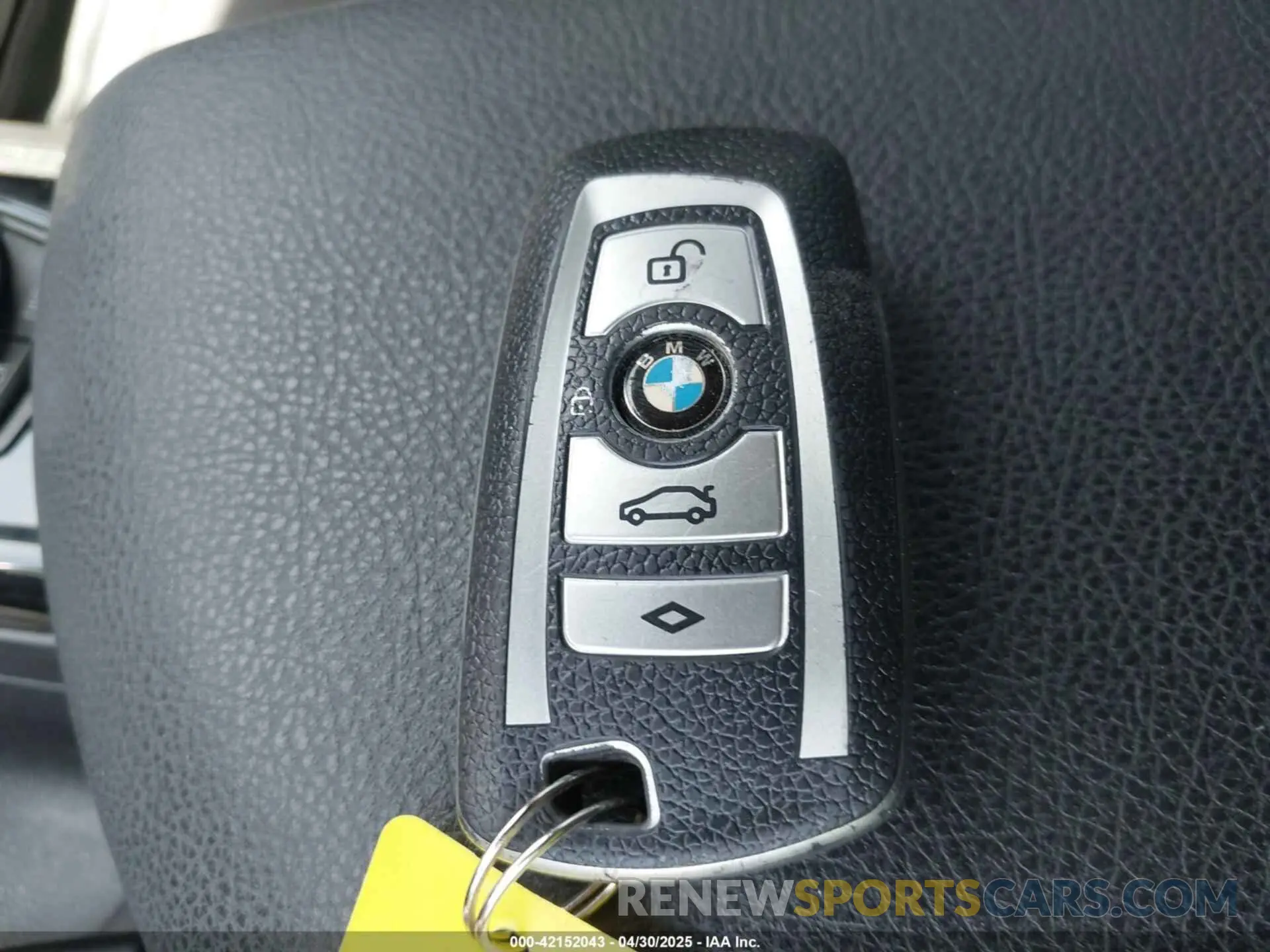 11 Photograph of a damaged car WBA2K1C04L7G06384 BMW 230I 2020