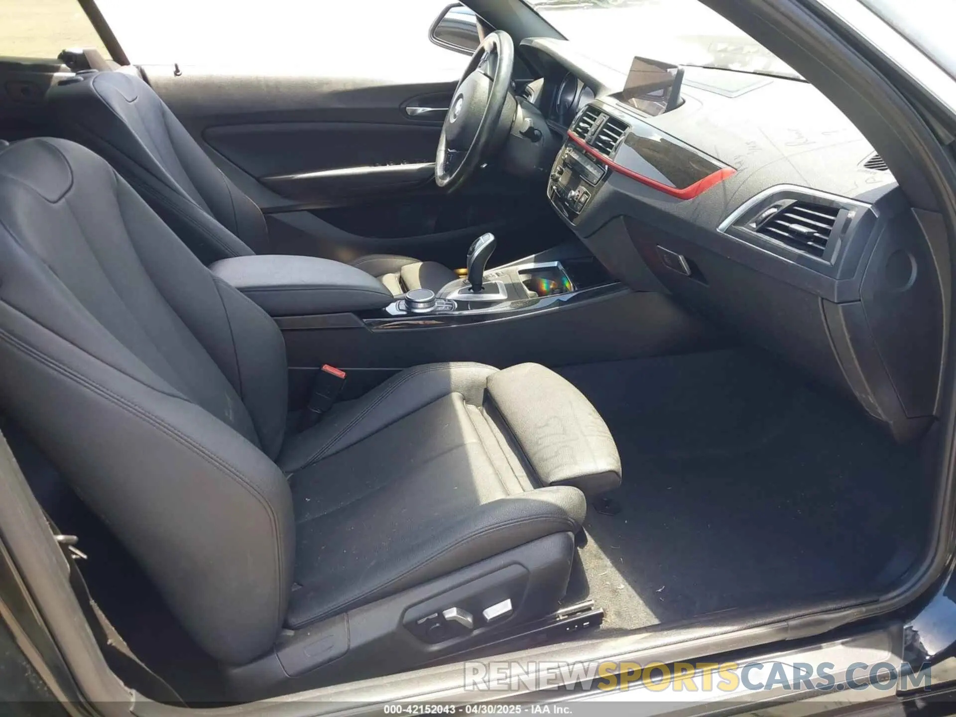 5 Photograph of a damaged car WBA2K1C04L7G06384 BMW 230I 2020