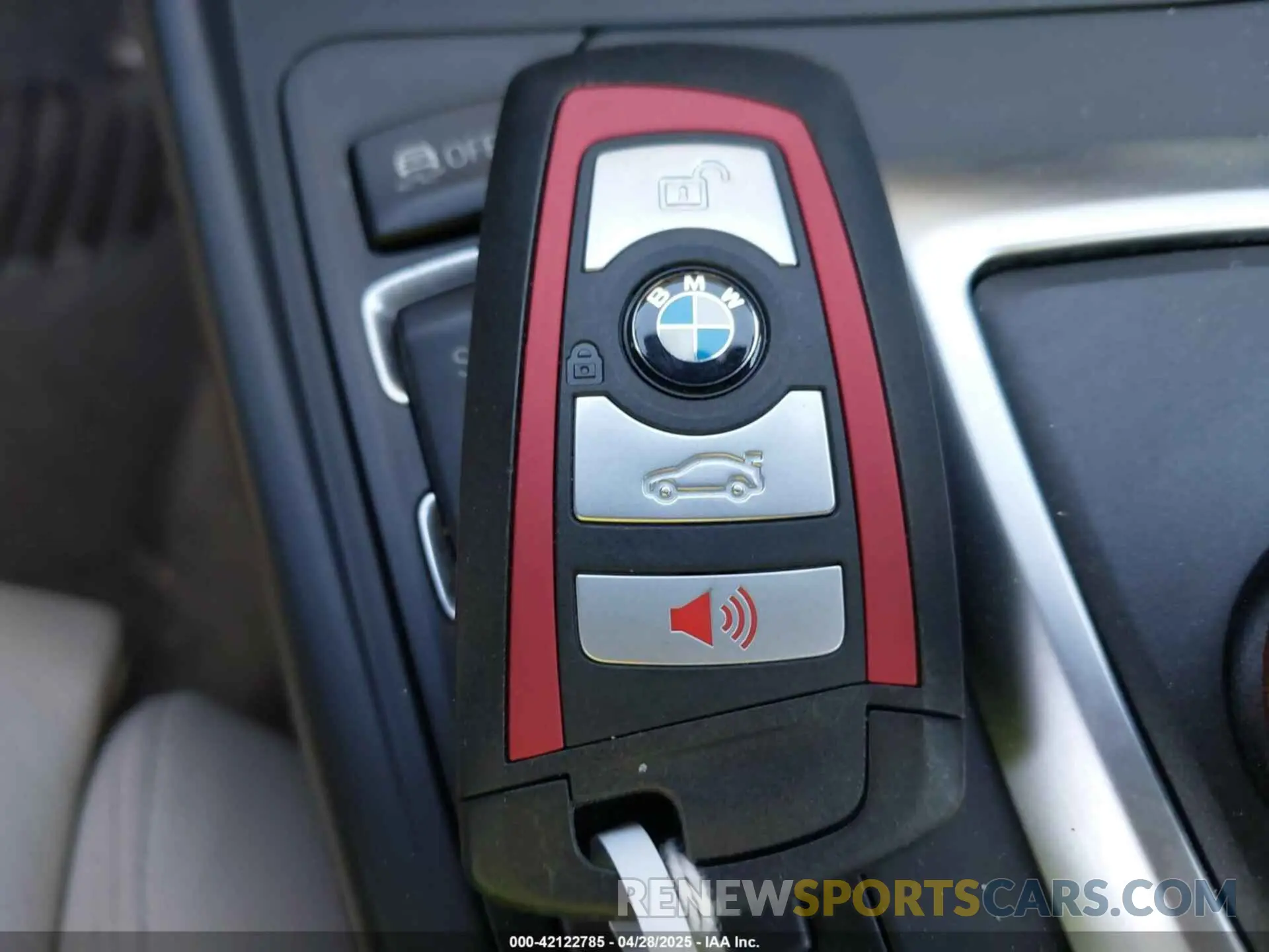 11 Photograph of a damaged car WBA2K1C08L7G28887 BMW 230I 2020