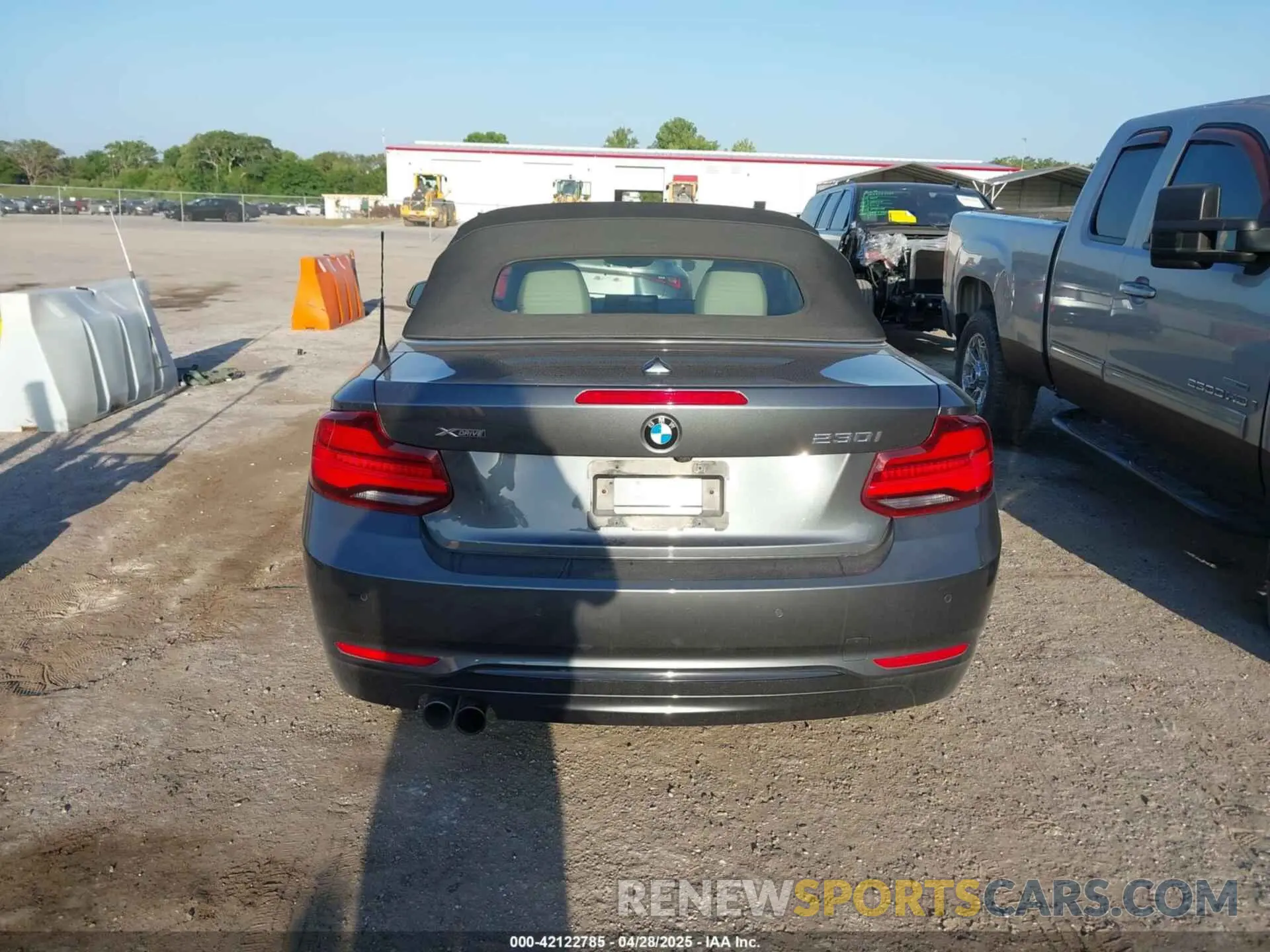 16 Photograph of a damaged car WBA2K1C08L7G28887 BMW 230I 2020
