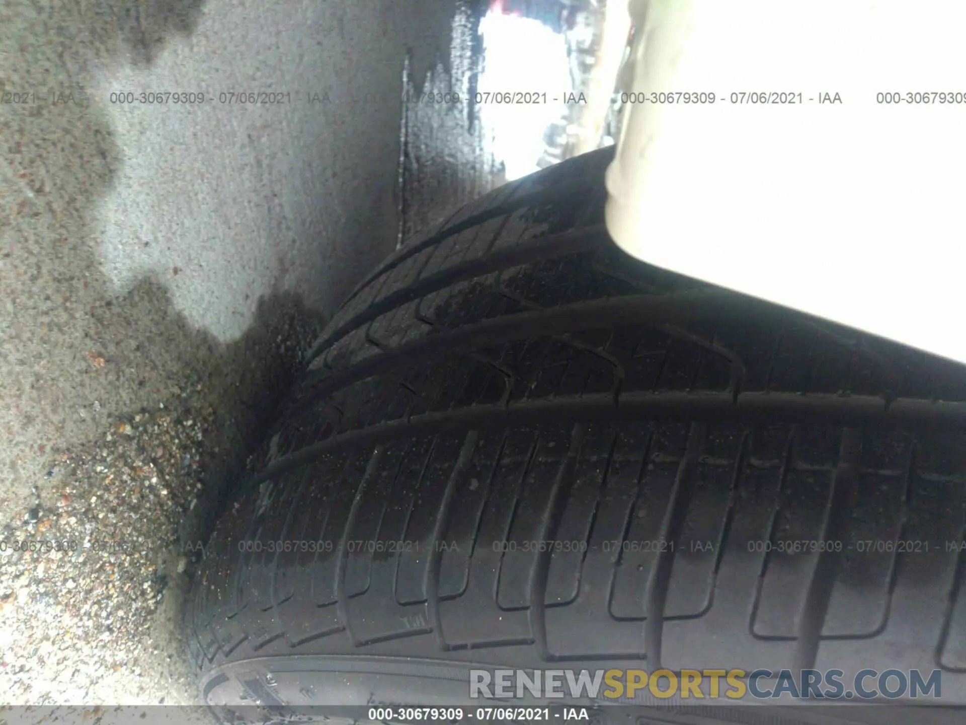 13 Photograph of a damaged car 3MW5R1J50K8A04079 BMW 3 SERIES 2019