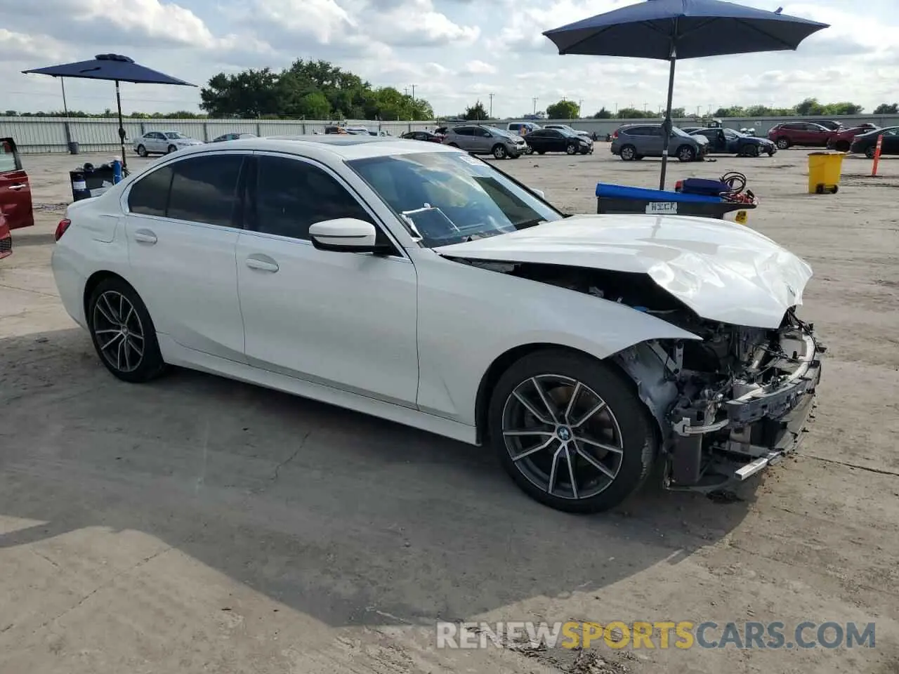 4 Photograph of a damaged car 3MW5R1J51K8B01887 BMW 3 SERIES 2019