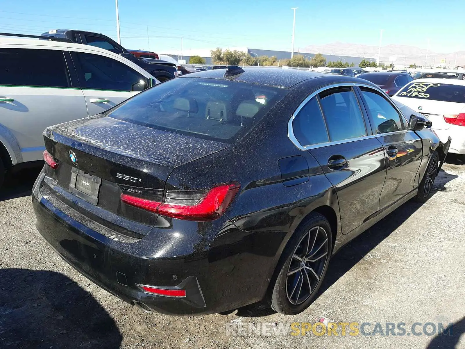 4 Photograph of a damaged car 3MW5R1J54K8B02998 BMW 3 SERIES 2019