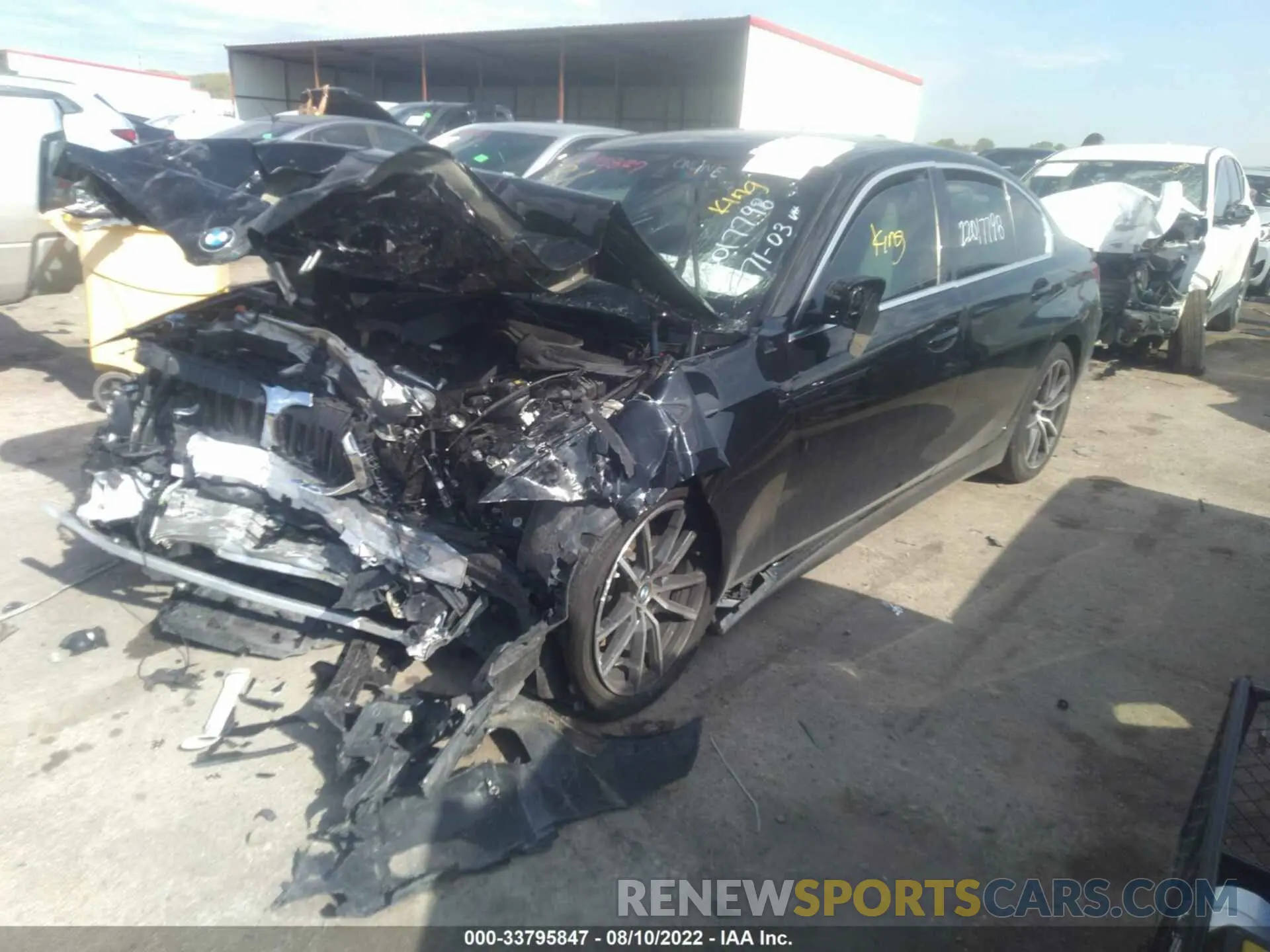 2 Photograph of a damaged car 3MW5R1J57K8A04385 BMW 3 SERIES 2019