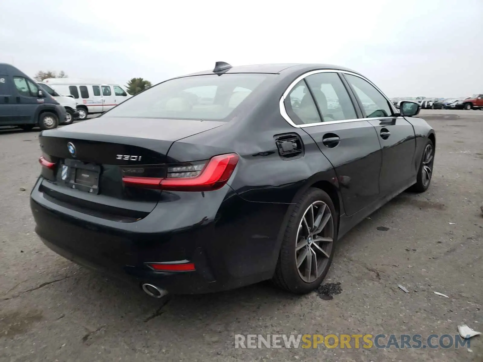 4 Photograph of a damaged car 3MW5R7J54K8A05495 BMW 3 SERIES 2019