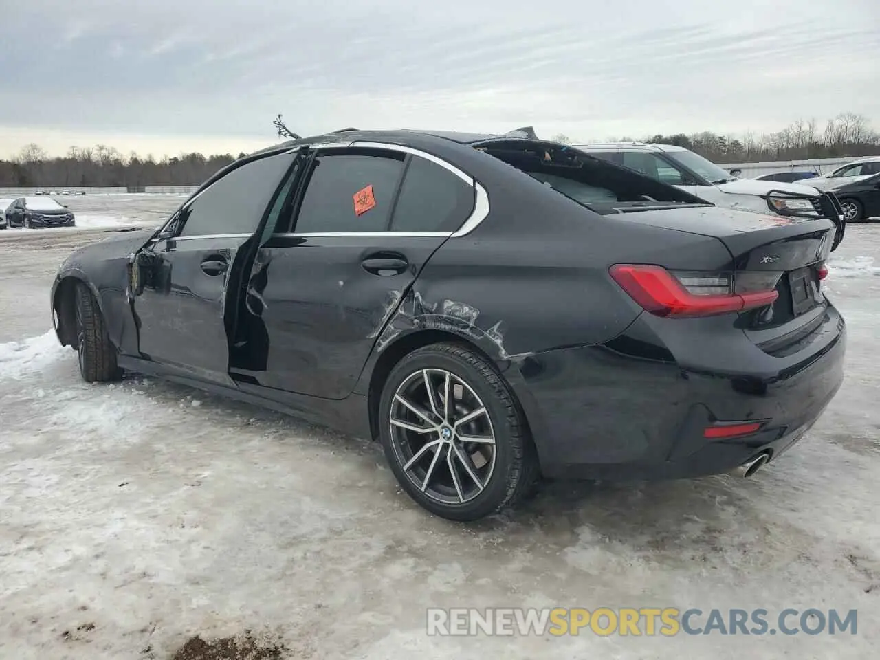 2 Photograph of a damaged car 3MW5R7J57K8B02478 BMW 3 SERIES 2019