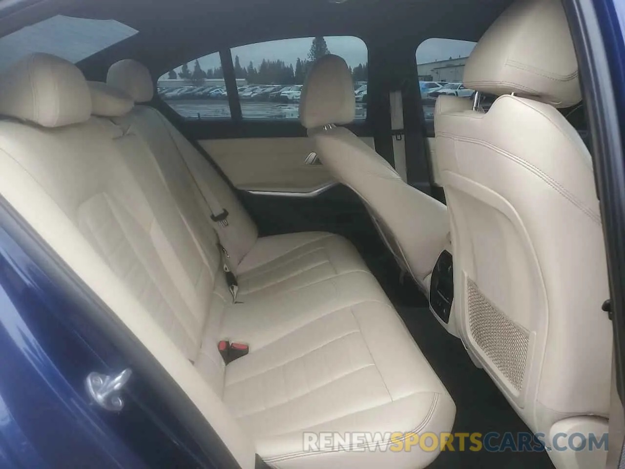 10 Фотография поврежденного автомобиля WBA5R1C50KAJ99375 BMW 3 SERIES 2019