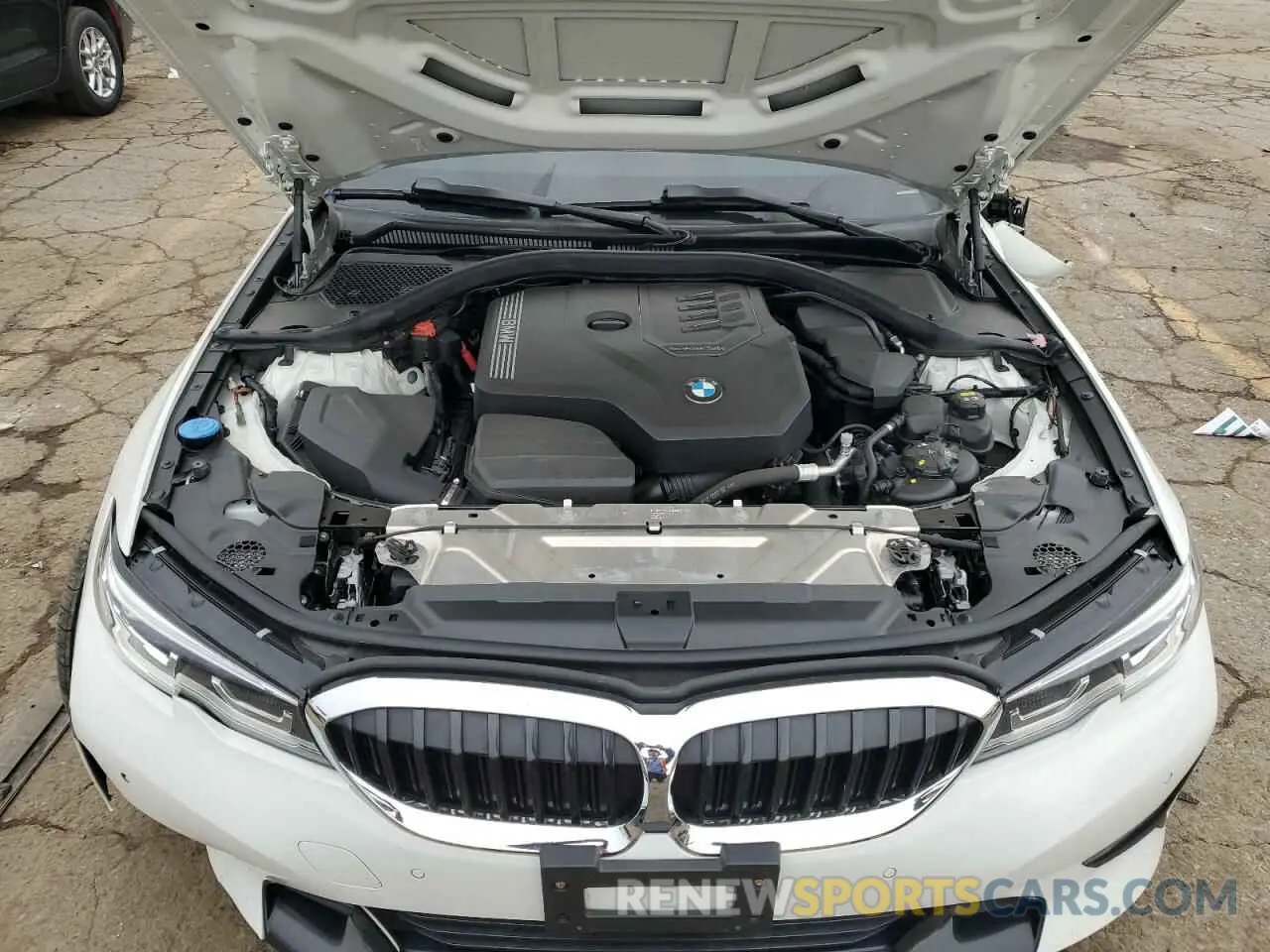 11 Фотография поврежденного автомобиля WBA5R1C50KAK06423 BMW 3 SERIES 2019