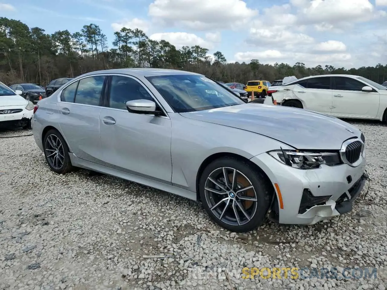 4 Photograph of a damaged car WBA5R1C50KAK12982 BMW 3 SERIES 2019