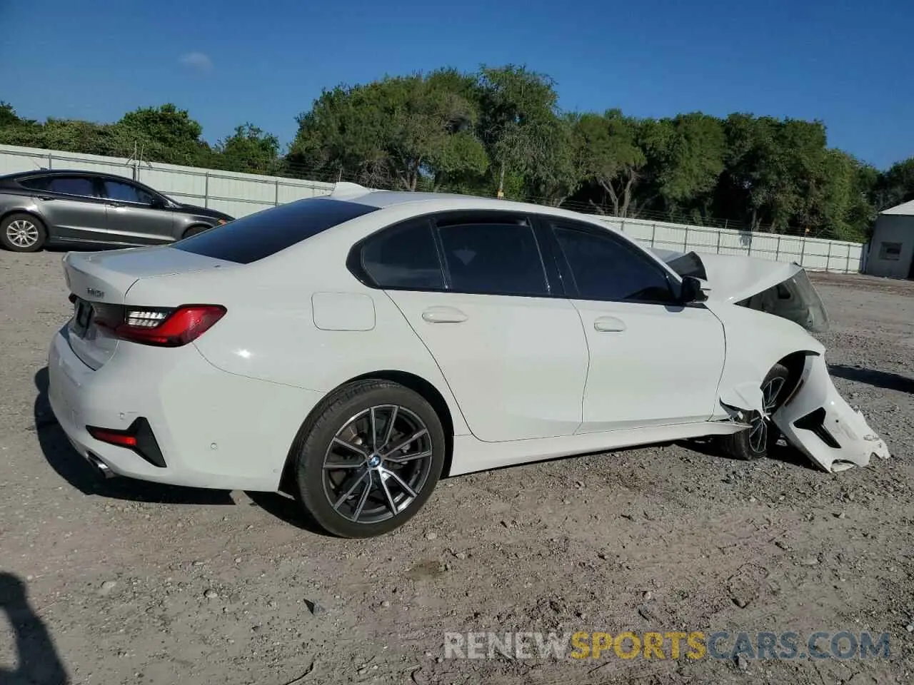 3 Photograph of a damaged car WBA5R1C52KAE81374 BMW 3 SERIES 2019