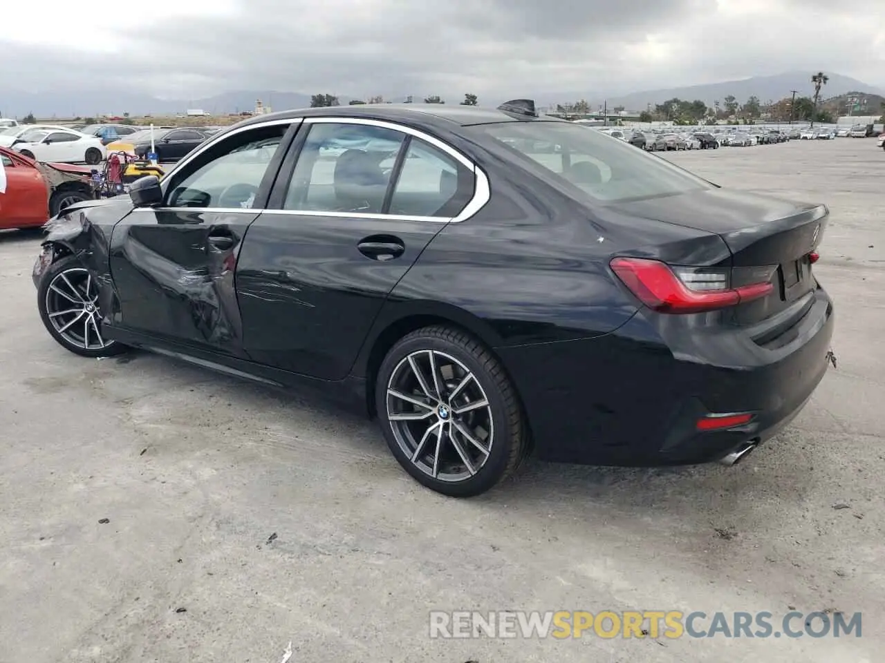 2 Фотография поврежденного автомобиля WBA5R1C53KAK09235 BMW 3 SERIES 2019