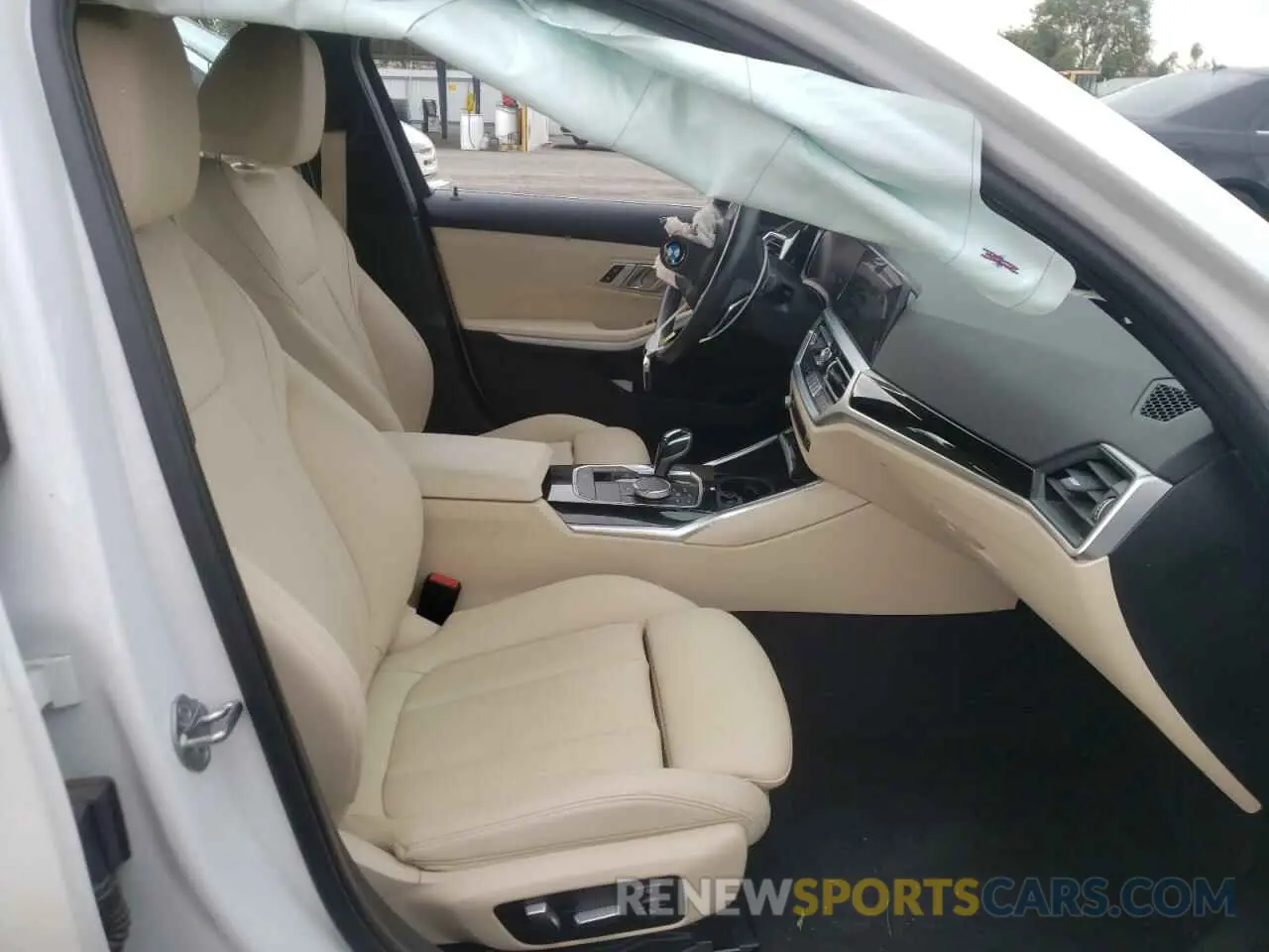 5 Фотография поврежденного автомобиля WBA5R1C56KAJ98330 BMW 3 SERIES 2019