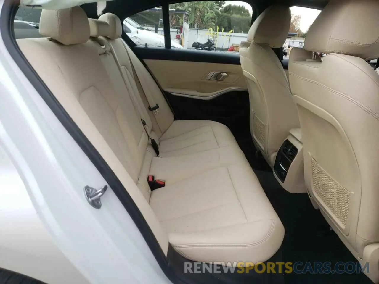 6 Фотография поврежденного автомобиля WBA5R1C56KAJ98330 BMW 3 SERIES 2019