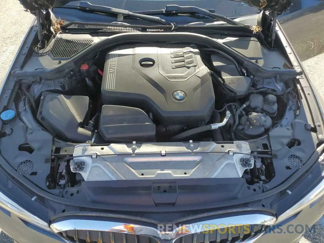 13 Фотография поврежденного автомобиля WBA5R1C57KFH22056 BMW 3 SERIES 2019