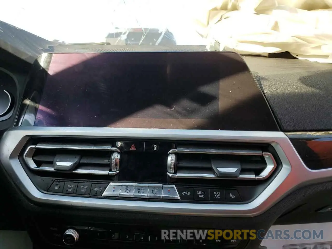 9 Photograph of a damaged car WBA5R1C58KAK09375 BMW 3 SERIES 2019