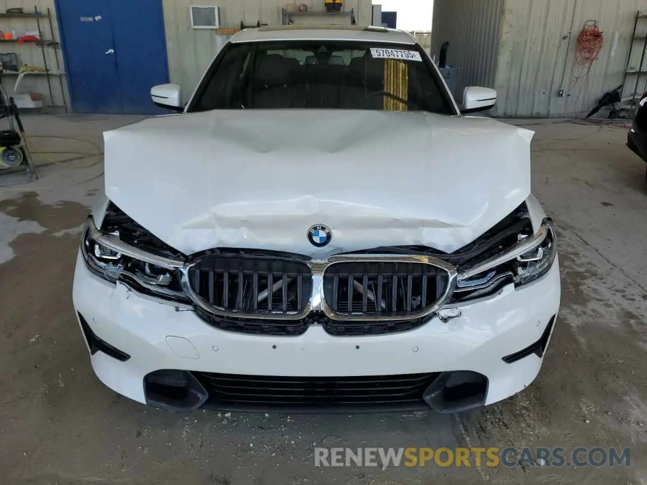 5 Photograph of a damaged car WBA5R1C59KAK12690 BMW 3 SERIES 2019