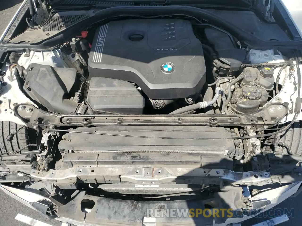 11 Фотография поврежденного автомобиля WBA5R1C5XKAE81283 BMW 3 SERIES 2019