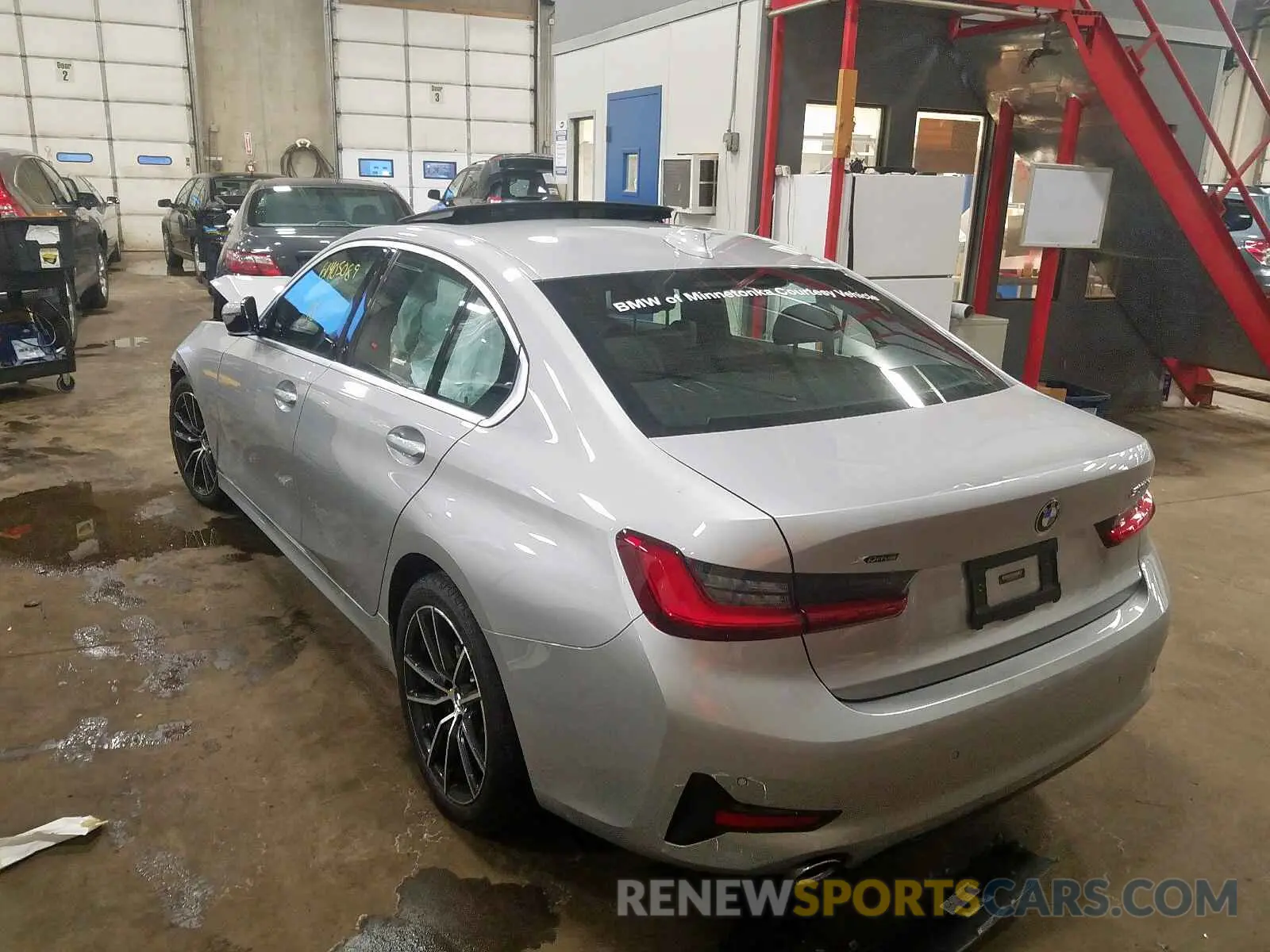 3 Photograph of a damaged car WBA5R7C50KAJ81350 BMW 3 SERIES 2019