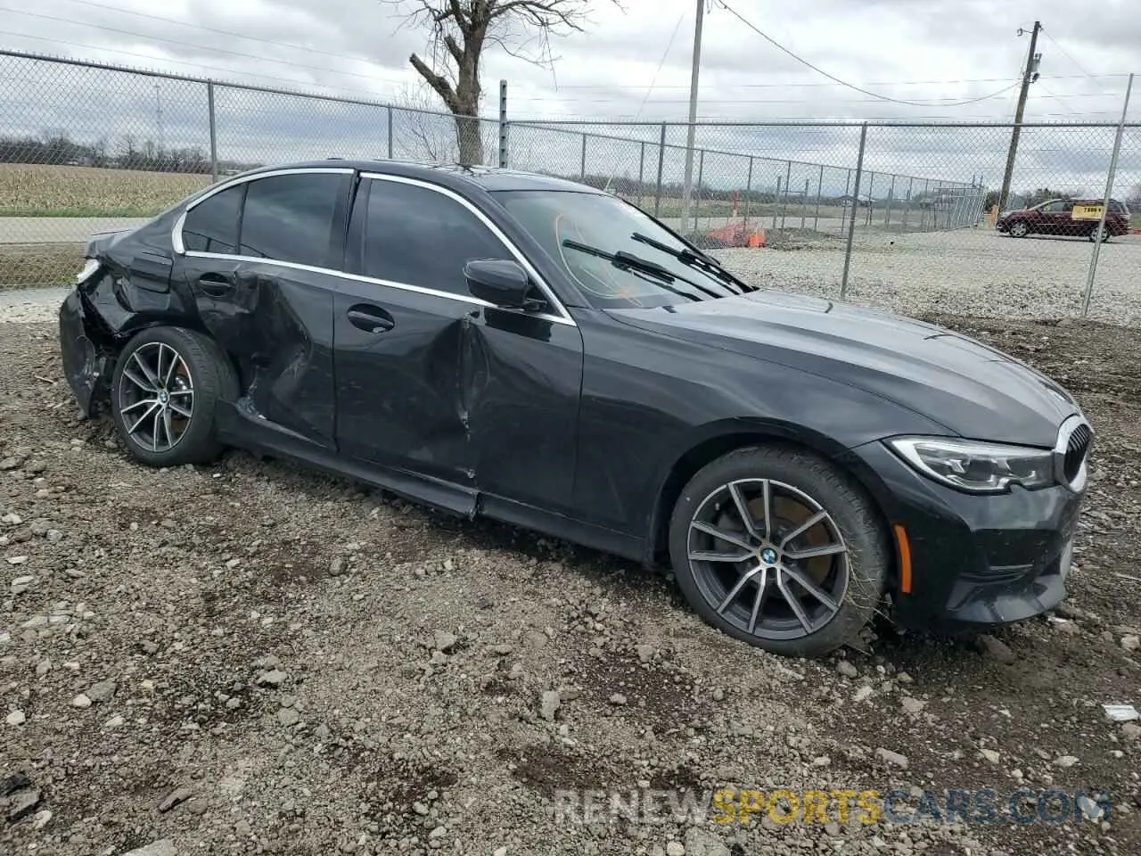 4 Фотография поврежденного автомобиля WBA5R7C50KAJ81963 BMW 3 SERIES 2019