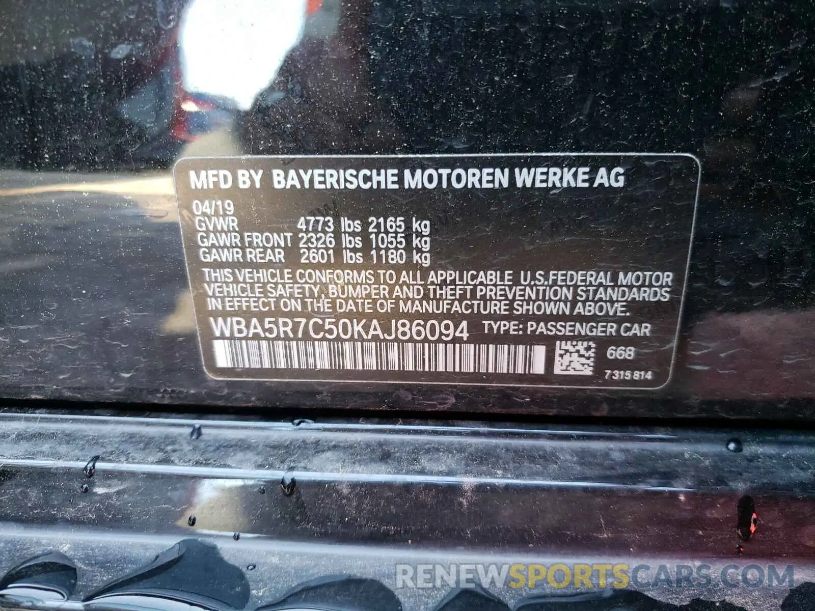 10 Photograph of a damaged car WBA5R7C50KAJ86094 BMW 3 SERIES 2019