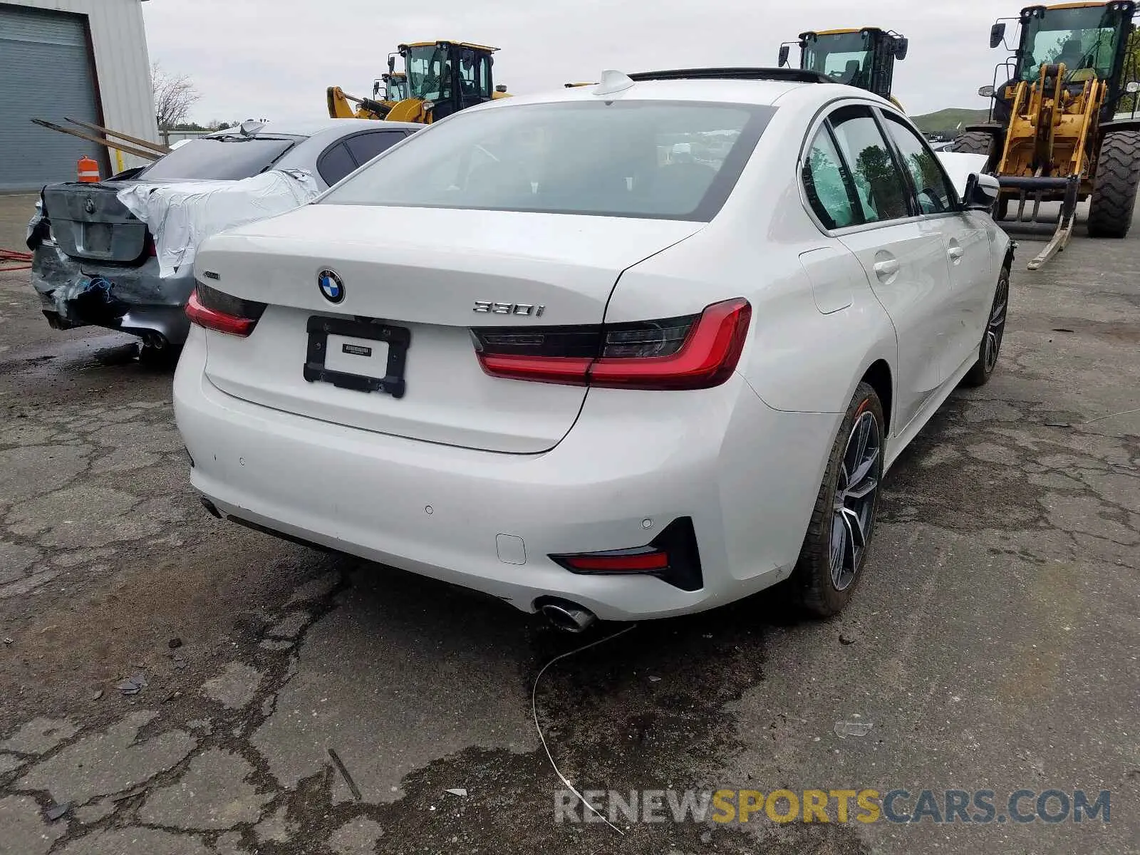 4 Photograph of a damaged car WBA5R7C50KFH17218 BMW 3 SERIES 2019