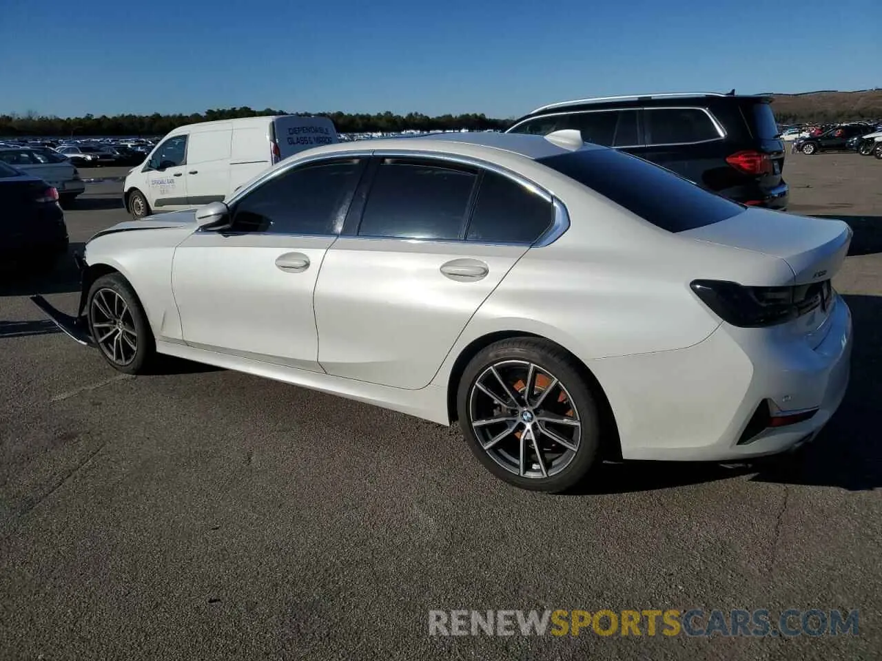 2 Фотография поврежденного автомобиля WBA5R7C51KAJ81602 BMW 3 SERIES 2019
