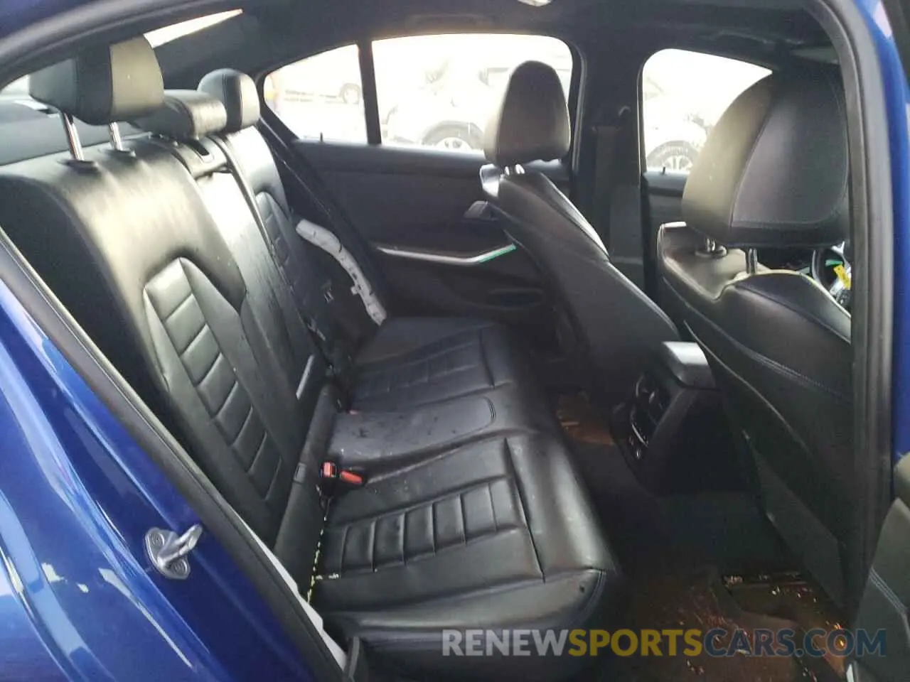 10 Фотография поврежденного автомобиля WBA5R7C52KAJ78370 BMW 3 SERIES 2019