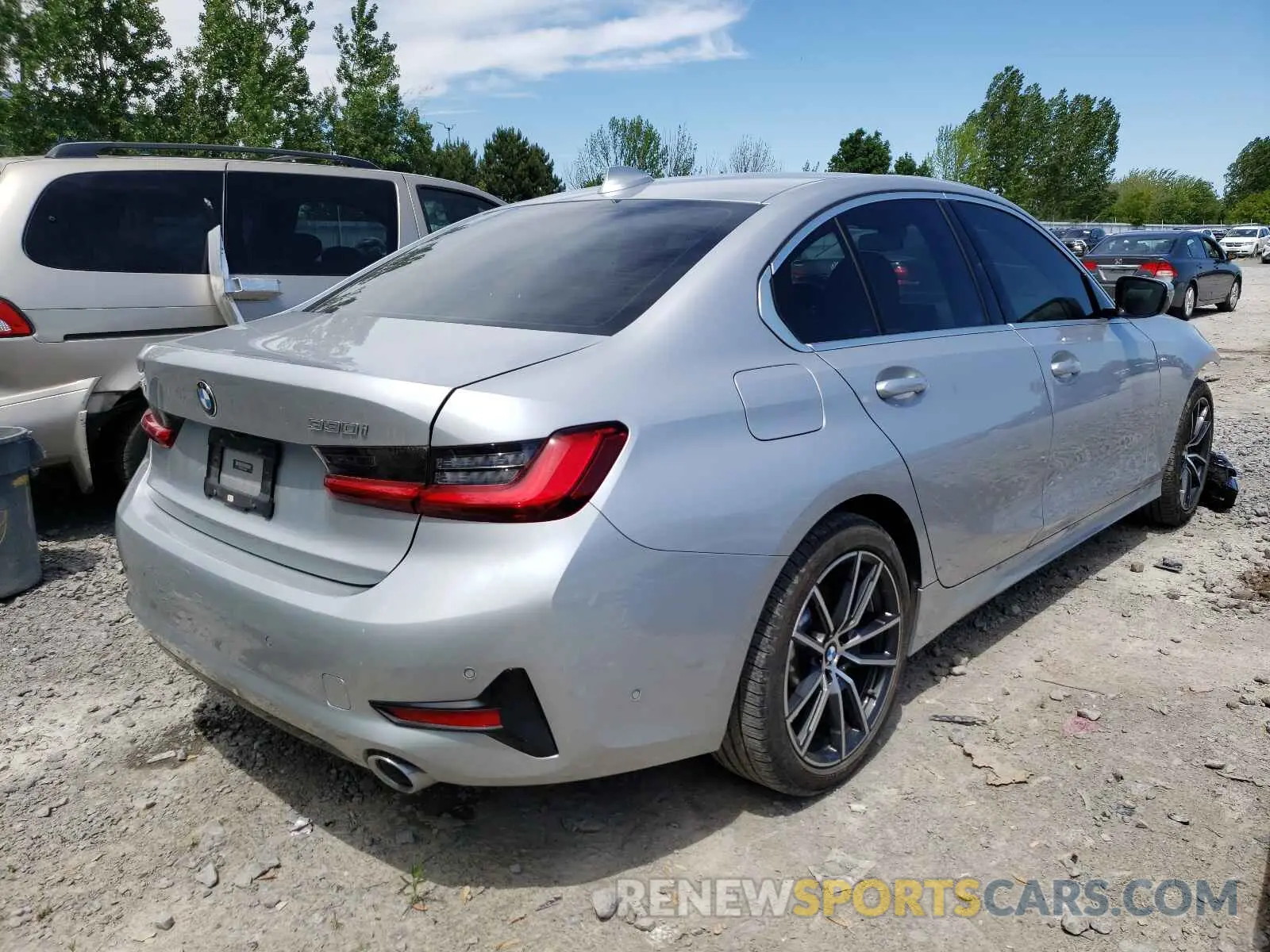 4 Photograph of a damaged car WBA5R7C54KAJ83229 BMW 3 SERIES 2019