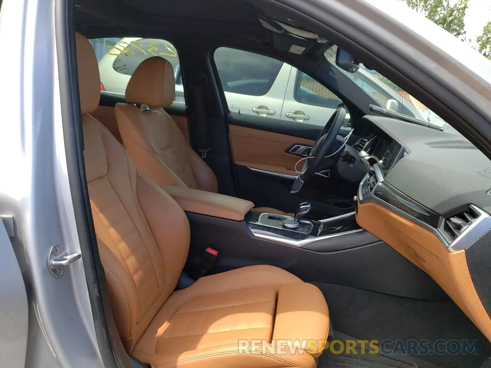 5 Photograph of a damaged car WBA5R7C54KAJ83229 BMW 3 SERIES 2019
