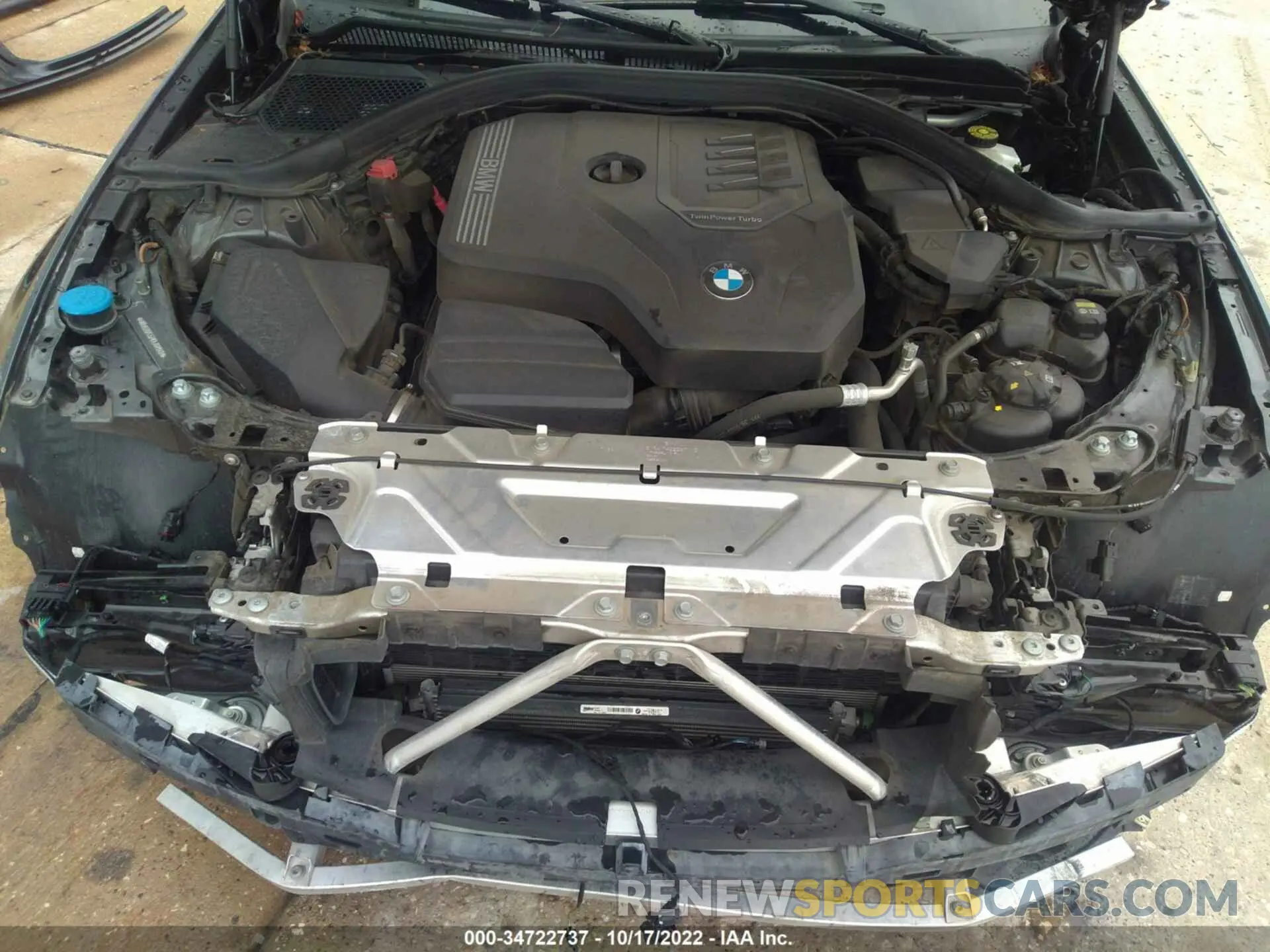 10 Photograph of a damaged car WBA5R7C57KAJ82348 BMW 3 SERIES 2019