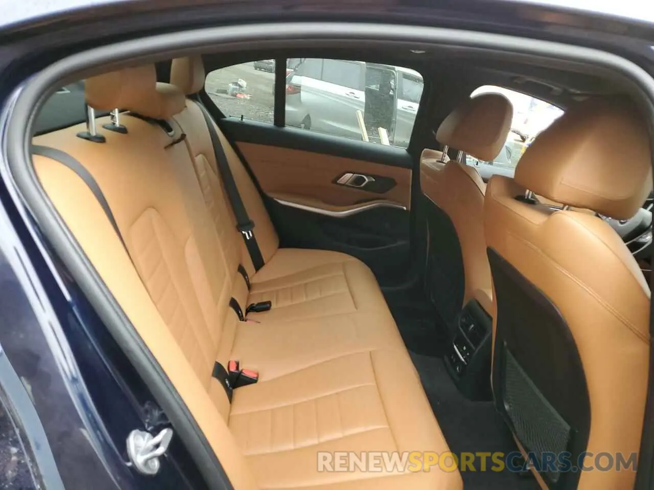 10 Photograph of a damaged car WBA5R7C57KAJ84794 BMW 3 SERIES 2019
