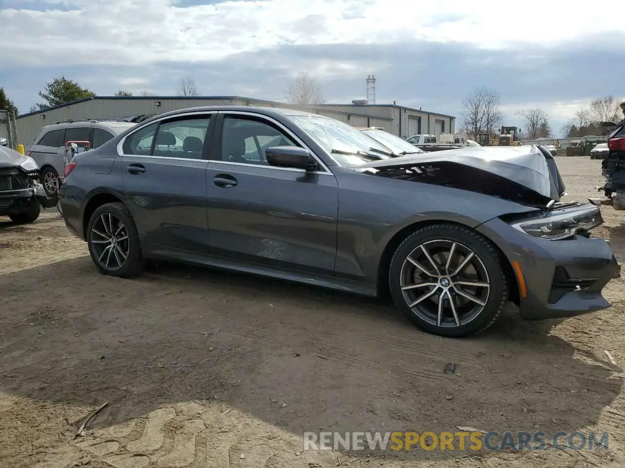 4 Photograph of a damaged car WBA5R7C58KAJ86411 BMW 3 SERIES 2019