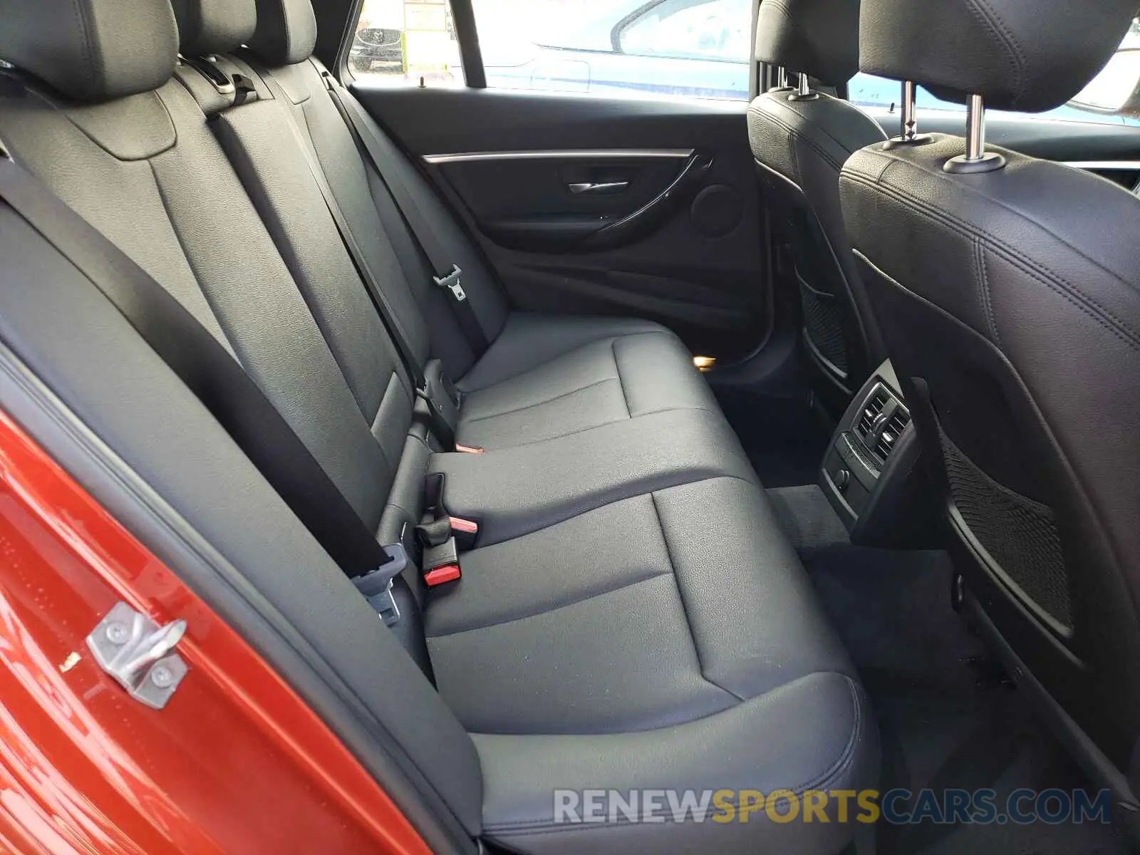 6 Фотография поврежденного автомобиля WBA8K3C52KA484317 BMW 3 SERIES 2019