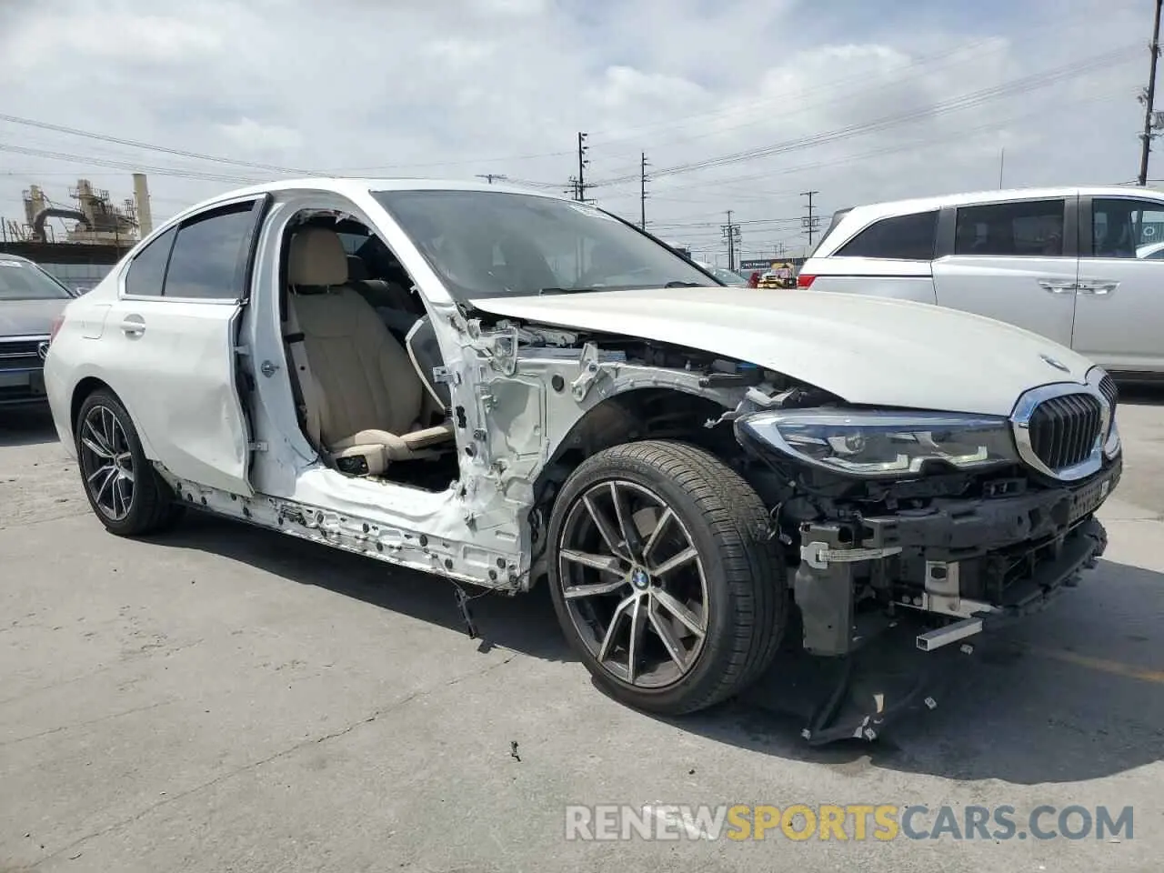 4 Photograph of a damaged car 3MW5R1J00L8B07010 BMW 3 SERIES 2020