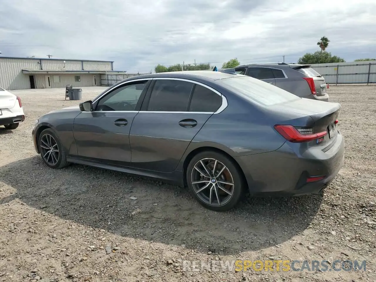 2 Фотография поврежденного автомобиля 3MW5R1J01L8B05802 BMW 3 SERIES 2020