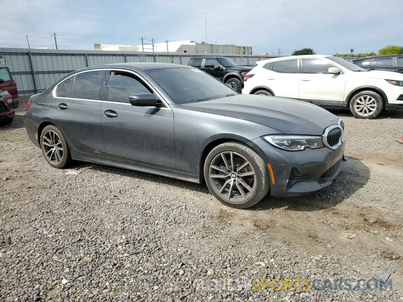 4 Фотография поврежденного автомобиля 3MW5R1J01L8B05802 BMW 3 SERIES 2020