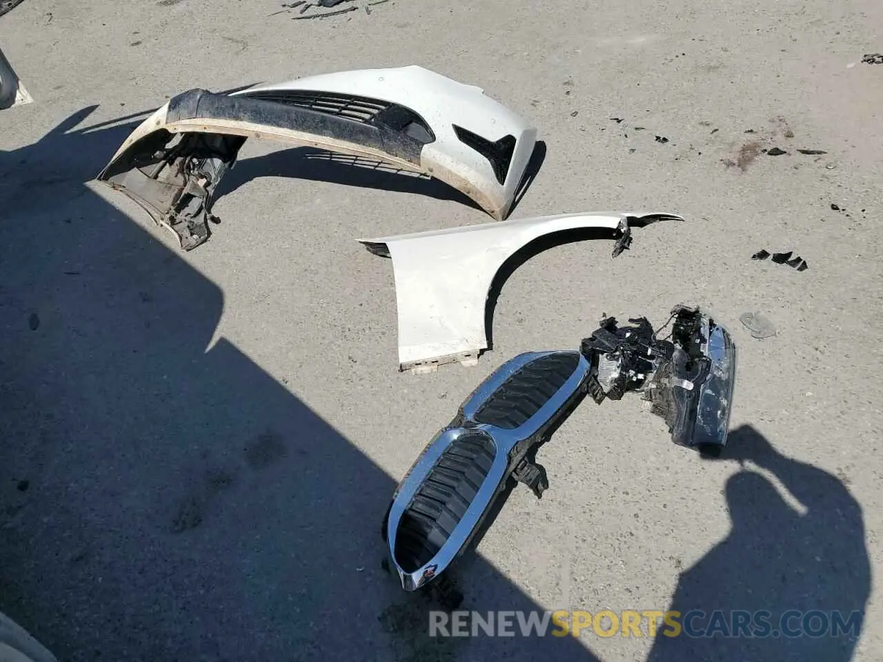 12 Фотография поврежденного автомобиля 3MW5R1J01L8B20932 BMW 3 SERIES 2020