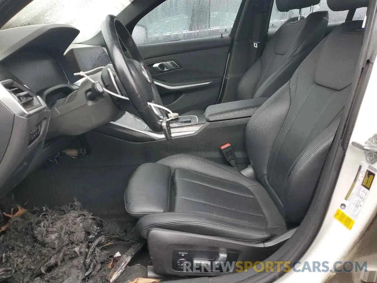 7 Фотография поврежденного автомобиля 3MW5R1J01L8B23586 BMW 3 SERIES 2020