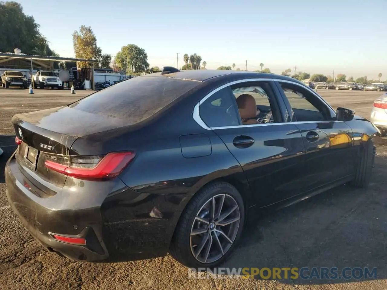 3 Photograph of a damaged car 3MW5R1J01L8B42073 BMW 3 SERIES 2020