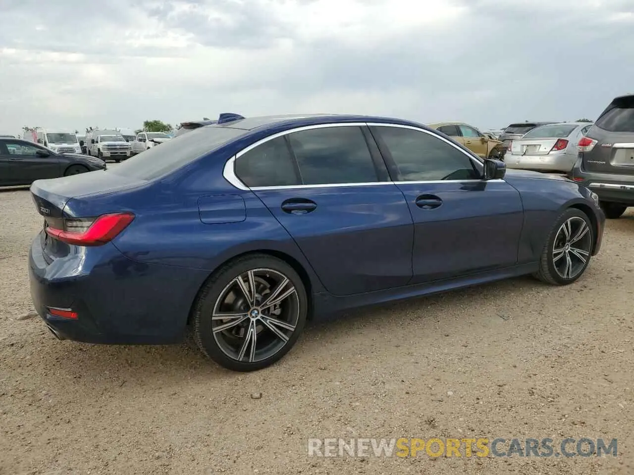 3 Photograph of a damaged car 3MW5R1J03L8B10080 BMW 3 SERIES 2020