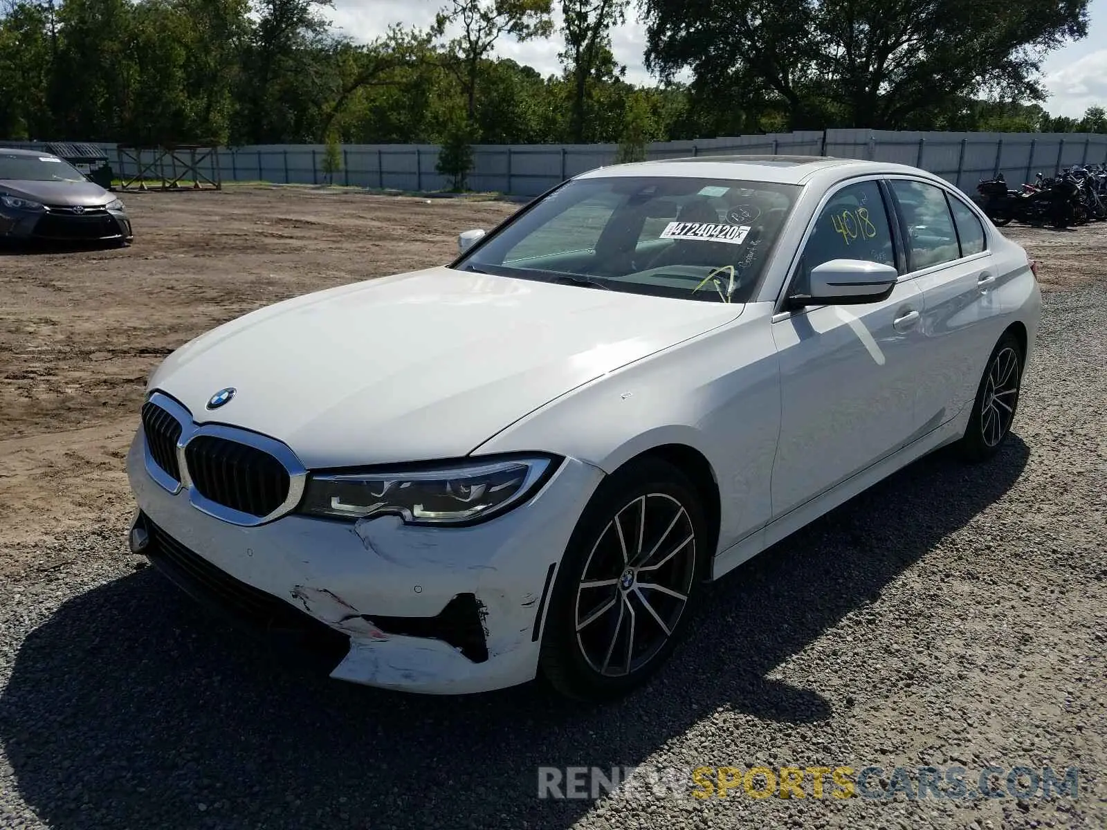2 Photograph of a damaged car 3MW5R1J03L8B17370 BMW 3 SERIES 2020
