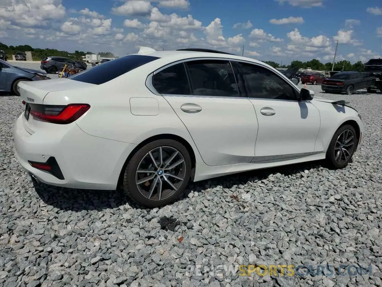 3 Photograph of a damaged car 3MW5R1J04L8B04952 BMW 3 SERIES 2020