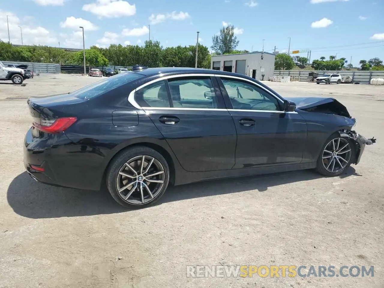 3 Photograph of a damaged car 3MW5R1J04L8B07432 BMW 3 SERIES 2020