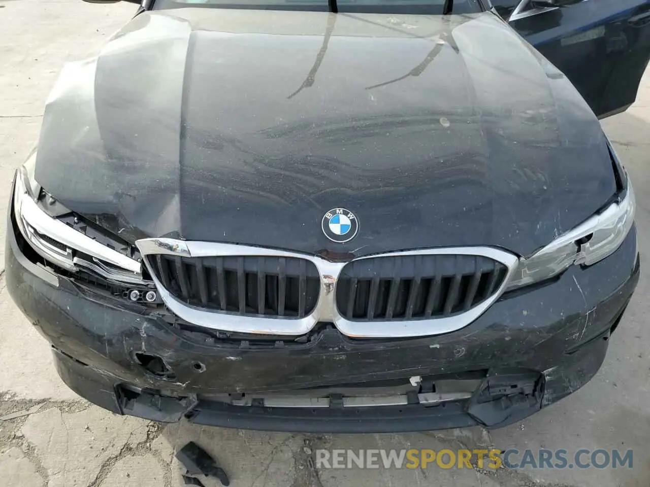 11 Photograph of a damaged car 3MW5R1J04L8B16244 BMW 3 SERIES 2020