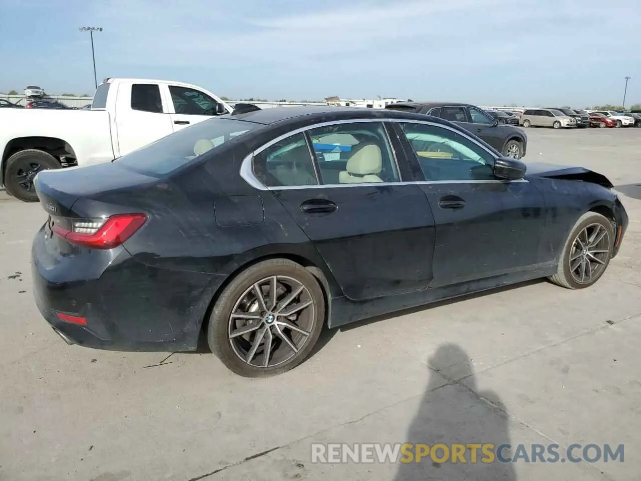 3 Photograph of a damaged car 3MW5R1J04L8B16244 BMW 3 SERIES 2020