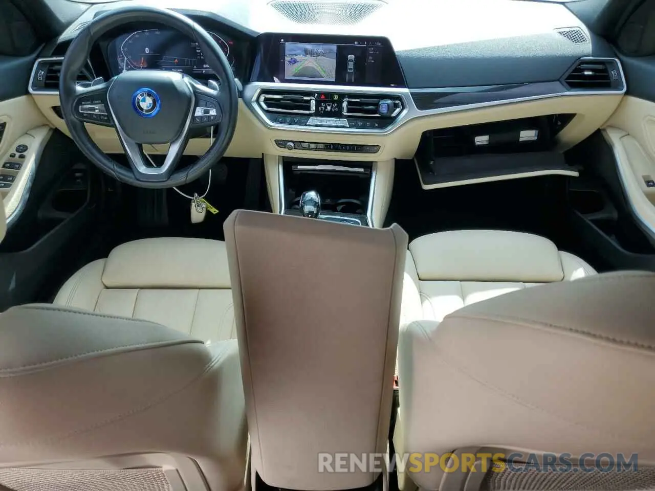 8 Фотография поврежденного автомобиля 3MW5R1J04L8B24506 BMW 3 SERIES 2020