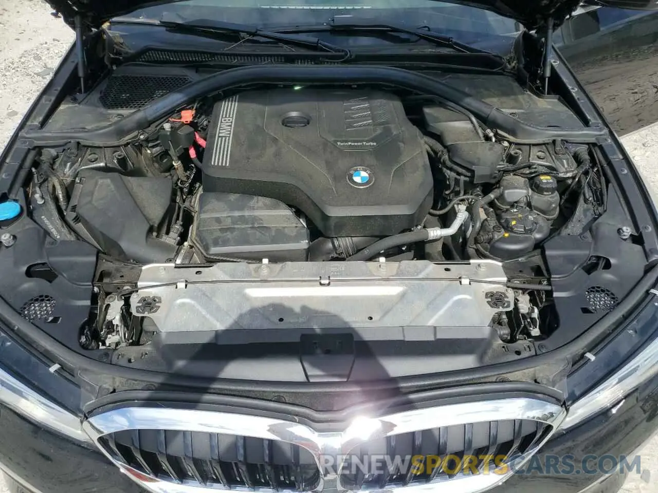11 Photograph of a damaged car 3MW5R1J05L8B16852 BMW 3 SERIES 2020